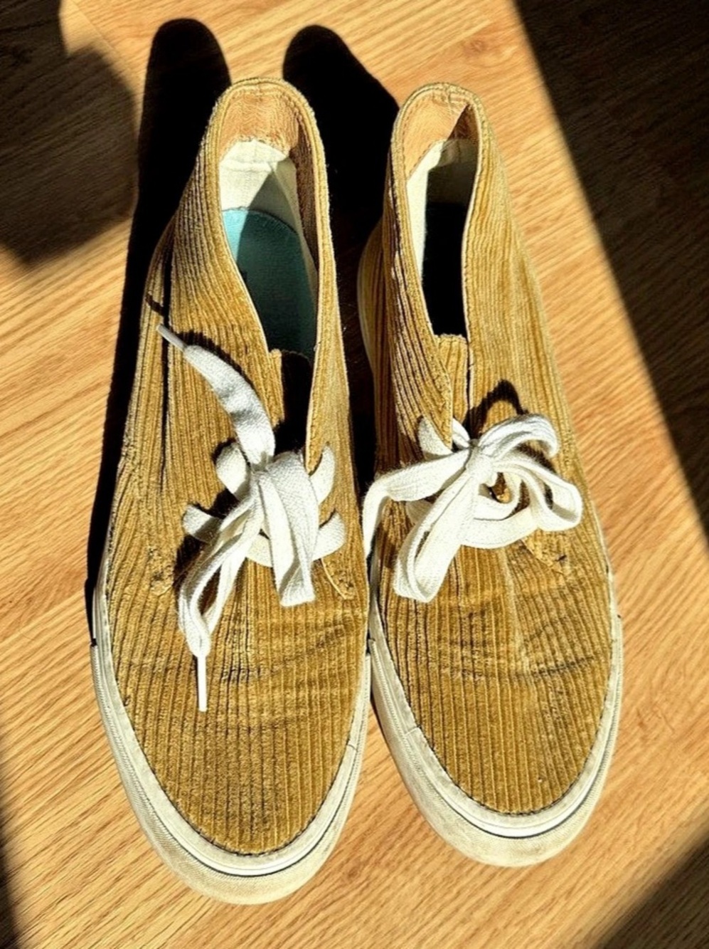 SeaVees Corduroy Chartreuse/Tan Sneakers